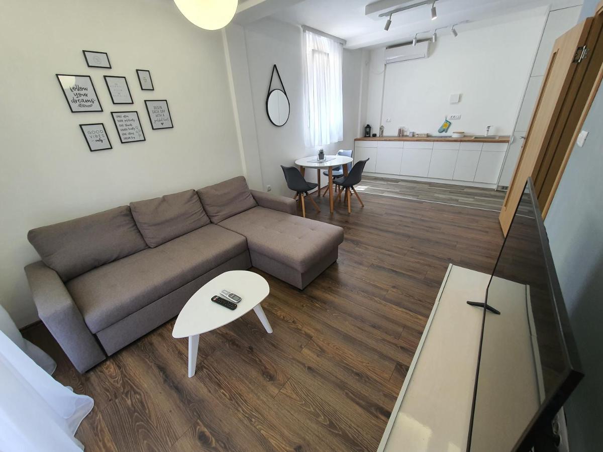 Jox Apartment Podgorica Kültér fotó